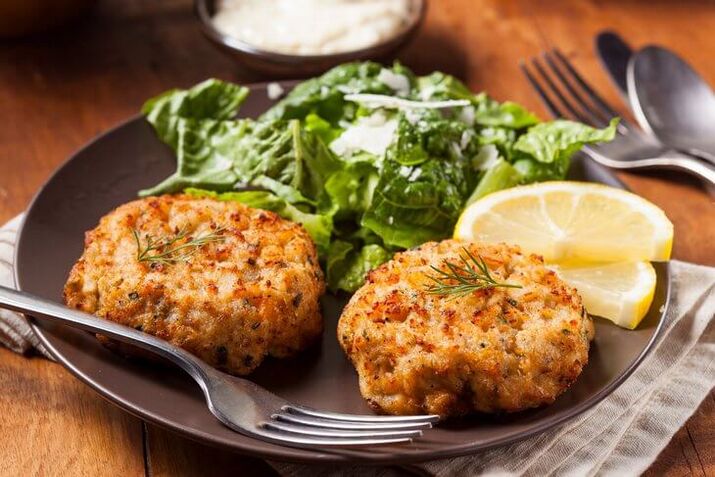 Fish cutlets are a healthy dish for anyone who wants to lose 10 kg in a month